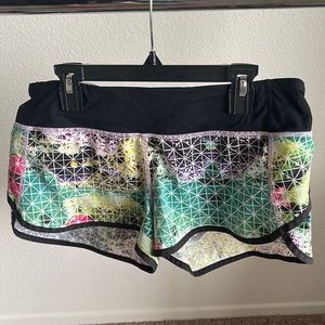 Lululemon Speed Up Low-Rise Lined Short 2.5”